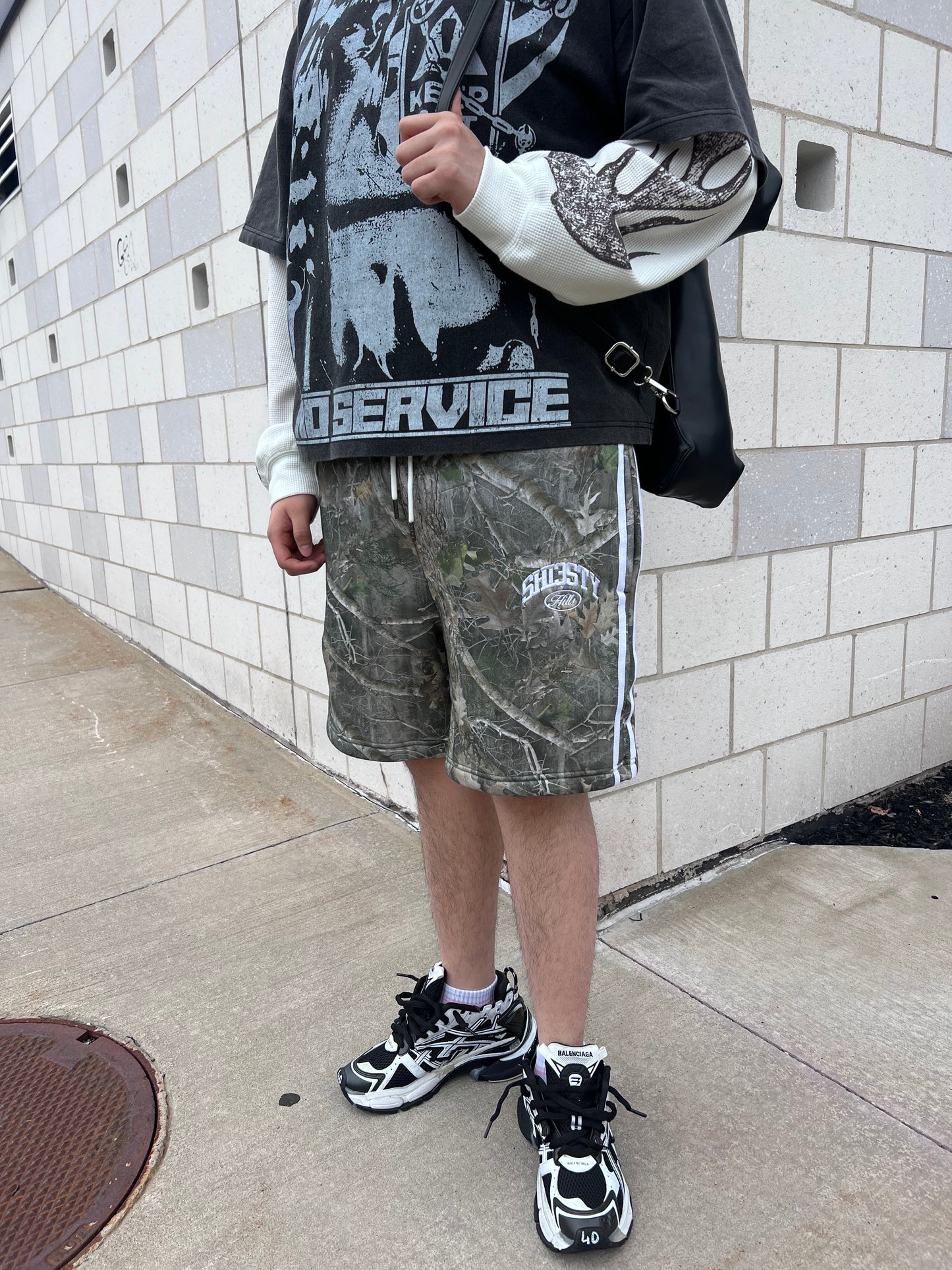 CAMO HILLS SHORT