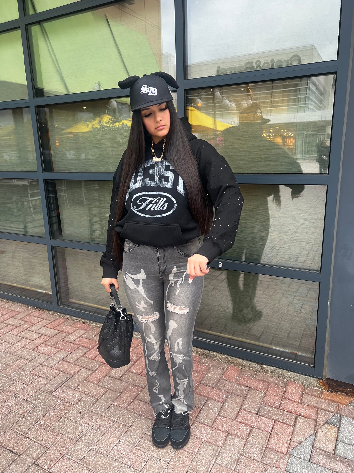 BLACK VVS HILLS HOODIE