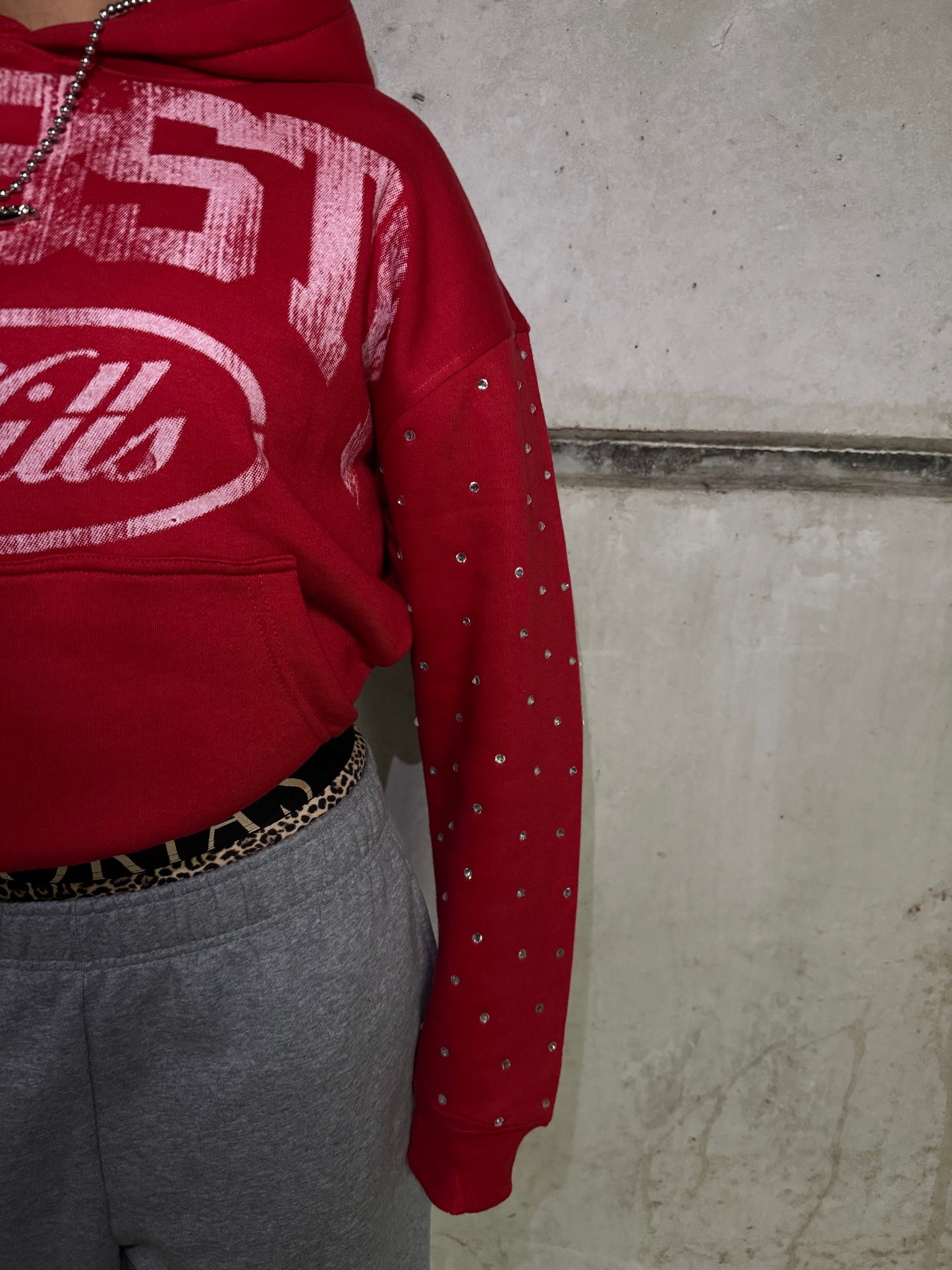 RED VVS HILLS HOODIE